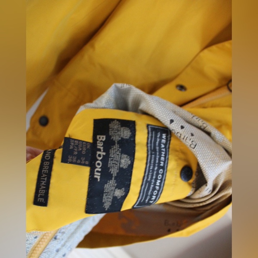 Barbour rain jacket - image 9